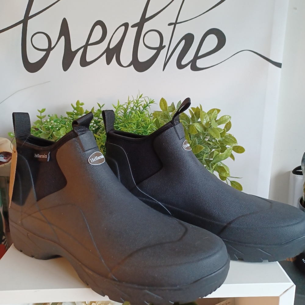 Women's Waterproof Multi Season Rubber Boots, sz 13. - Picture 11 of 11